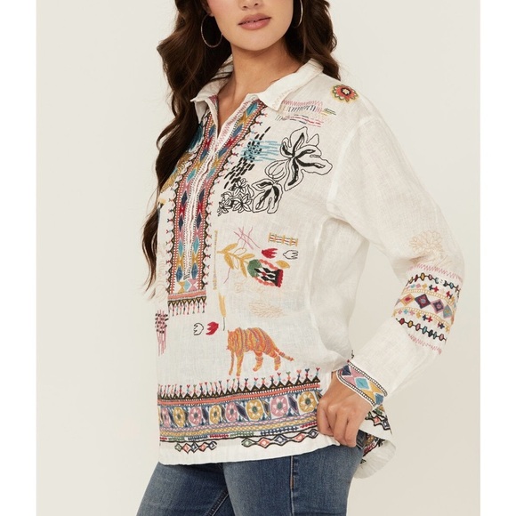 Johnny Was 100% linen embroidered blouse NEW - Picture 3 of 15
